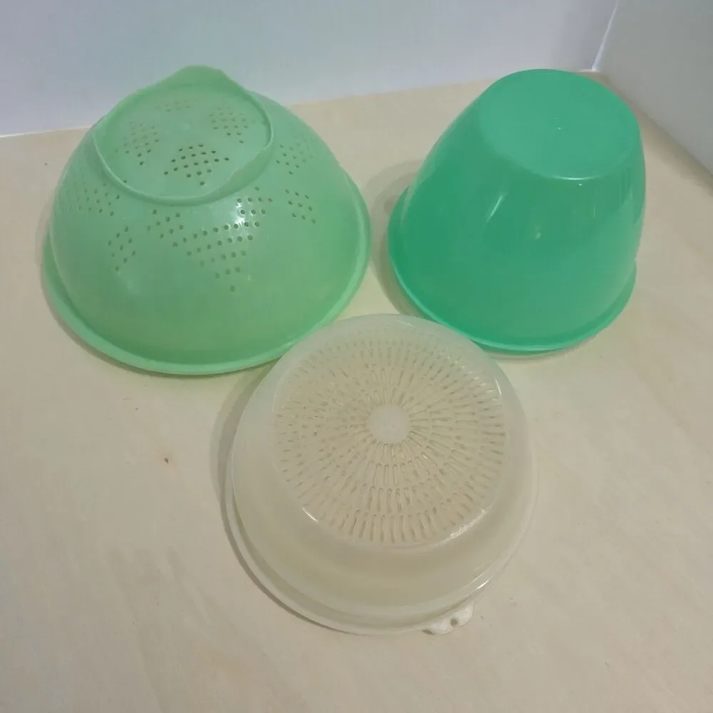 Tupperware Vintage Jadeite Green Colander 339 Crisp It 679 Berry Strainer 1830